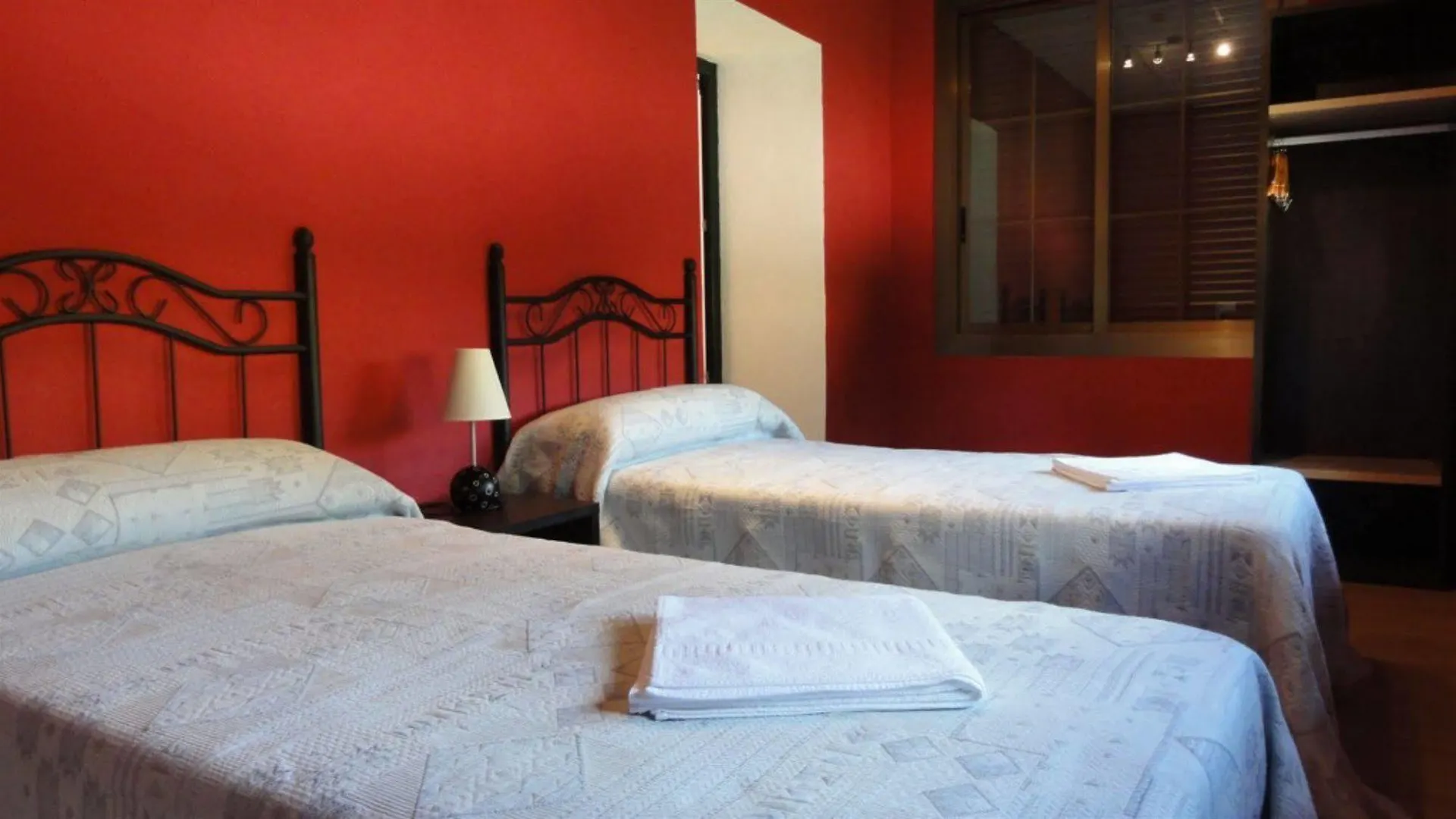 Aparthotel Can Gallart Santa Coloma De Farners 3*,  Spain